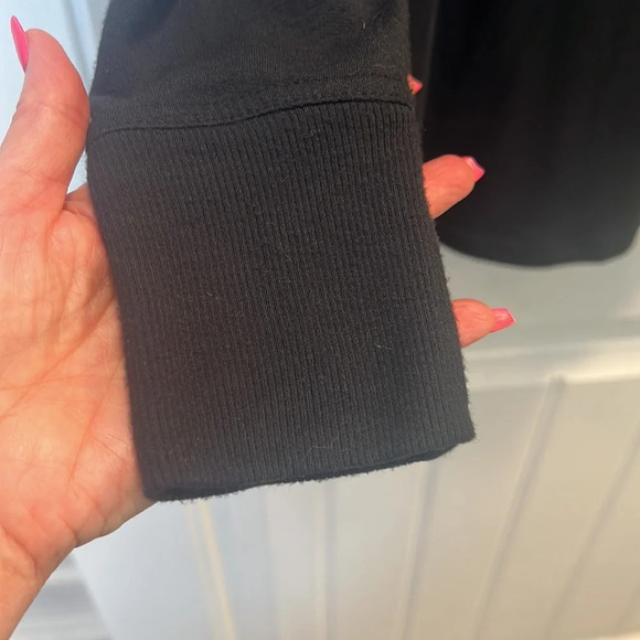 Athleta‎ Black Nirvana Twist Front Clarity Sweatshirt. Size Small. - Picture 6 of 9